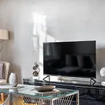 Forset Court Residence